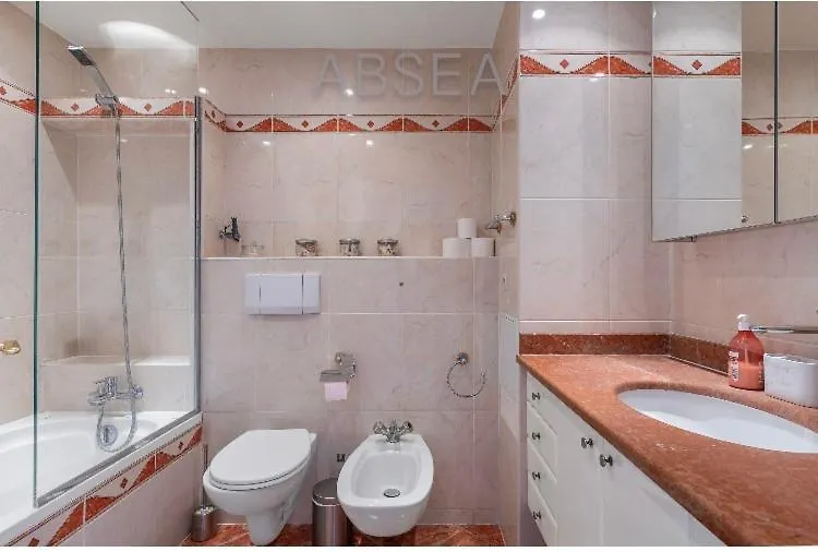 Bells Terres Nice Grand Appartement Vue Mer Et Jardin,Piscine Apartment